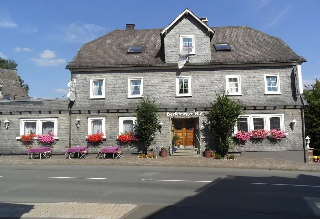 Berleburger Hof-1